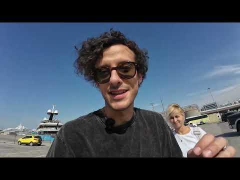 Видео: Queen Elizabeth 2! Лайнер - отель в Дубае.