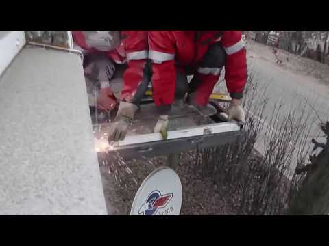 Видео: РЕМОНТ БАЛКОНА. ОСТЕКЛЕНИЕ БАЛКОНА С ВЫНОСОМ ПО ПОЛУ МОСКВА.  ОКНА КАЛЕВА (KALEVA) 1 - ЧАСТЬ!