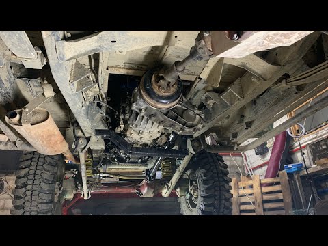 Видео: Уаз-469. Мкпп Ниссан патрол Y-60 на УАЗ! Змз-406,405,409.  Установка Кпп на машину  ЧАСТЬ 7.