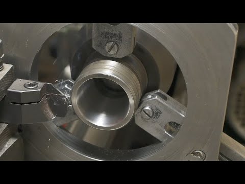 Видео: Изготовление патрона ER32 в шпинделе немецкой ВФГ для НГФ 110 - точим шпиндель на токарном ТВ-7М