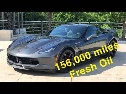 Видео: Замена масла в C7 Grand Sport Corvette 2017-2019