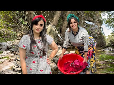 Видео: Уборка дома и стирка одежды | Выпечка тортов традиционным способом в деревне