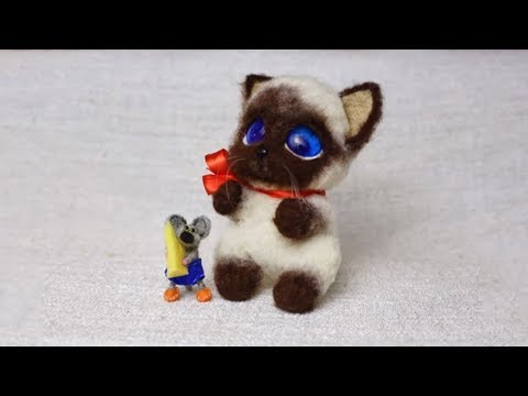 Видео: Подробный мастер-класс по сухому валянию из шерсти. Как я делала доброго котика.