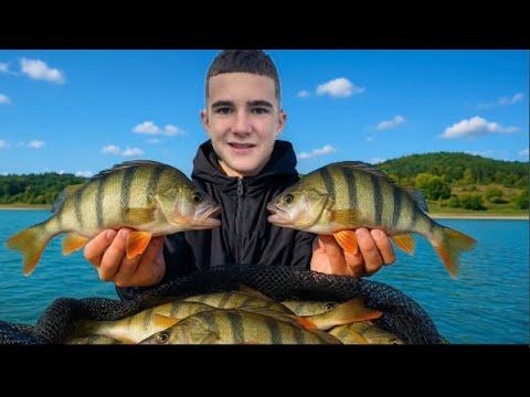 Видео: РИБОЛОВ НА КОСТУР, Язовир Сопот! Този силикон ги разби!