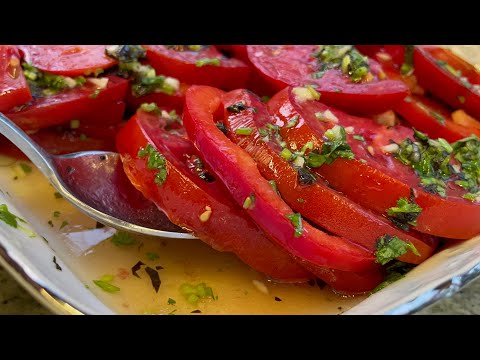 Видео: ВКУСНЕЙШАЯ ЗАКУСКА ИЗ ПОМИДОРОВ ЗА ПЯТЬ МИНУТ/ ОБЪЕДЕНИЕ!