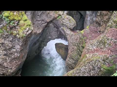 Видео: Дяволското гърло