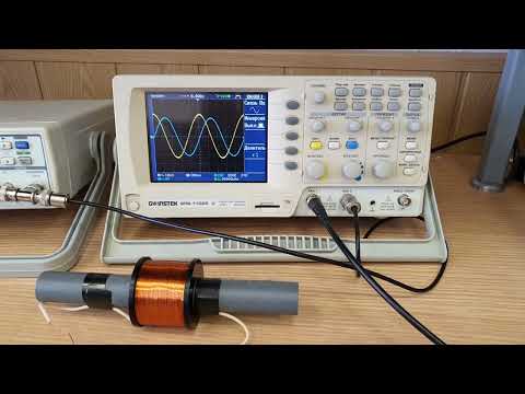 Видео: Резонанс в R-L-C-цепи