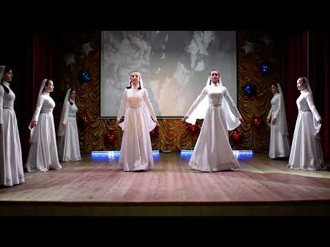 Видео: Хореографический коллектив "Насыб" - "Девичий танец"