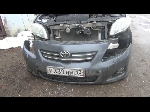 Видео: Снятие установка переднего бампера на Toyota - Corolla