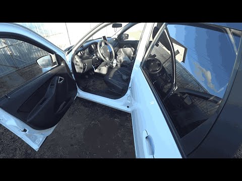 Видео: Устанавливаю концевики дверей на новую Лада Гранта