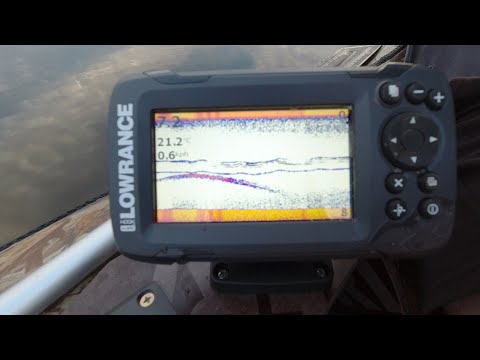 Видео: Подъем Сома на Эхолоте! Учимся Квочить! Эхолот LOWRANCE HOOK2 4X