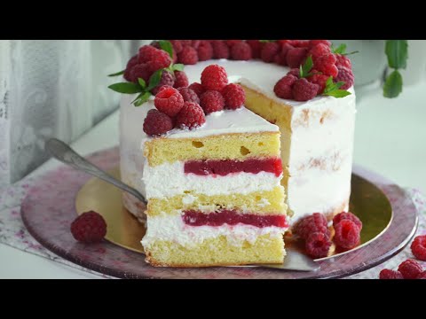 Видео: Легкий ЛЕТНИЙ ТОРТ с малиновым конфи и кремом на сливках 🍰 Танюшина кухня