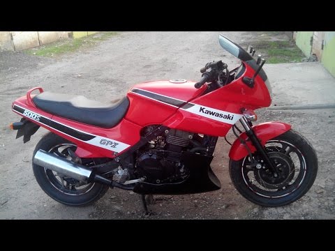 Видео: Сборка двигателя Kawasaki GPZ500S. Часть 2