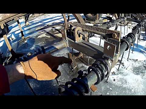 Видео: КПЕ 3 8 пружинная борона самодельная