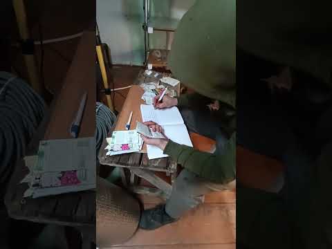 Видео: Стеллажи под рассаду петунии и не только.