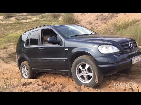 Видео: Mercedes-Benz ML320 w163 Офф-роуд на песке