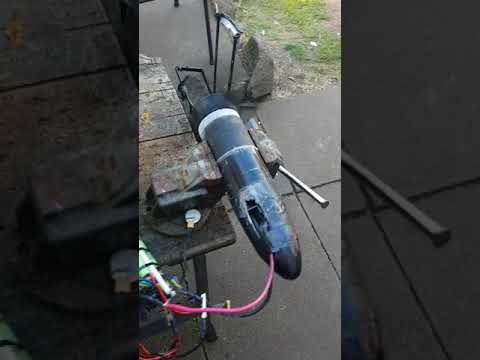 Видео: Проверка акума под нагрузкой. Подводный буксировщик 2.