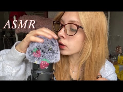 Видео: asmr в общаге от молоденькой студенточки 😈💢 звуки рта и массаж мозга!!