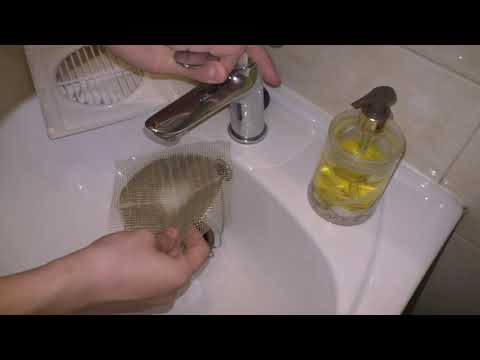 Видео: Лёгкая прочистка сетки вентилятора "без опыта"