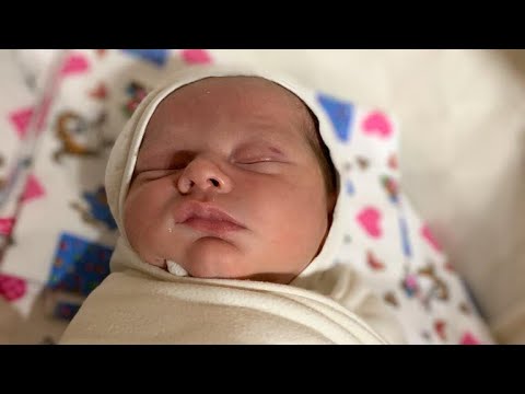 Видео: Мои роды 2019. Часть 3тья 💕 Беременность после 40🤰