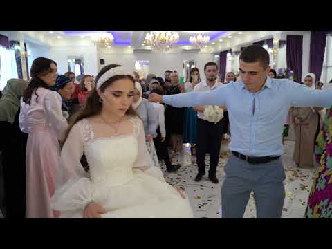 Видео: СВАДЬБА В КИЗИЛЬЮРТЕ АВАРСКАЯ ЗАЖИГАТЕЛЬНАЯ СВАДЬБА В БАНКЕТНОМ ЗАЛЕ ЖЕМЧУЖИНА 👍🏻