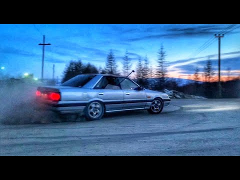 Видео: Вечерний дрифт на Nissan Skyline