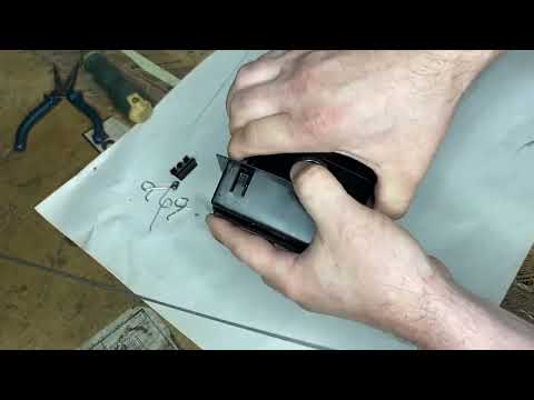 Видео: BMW X3 e83 Задний прикуриватель, механизм!