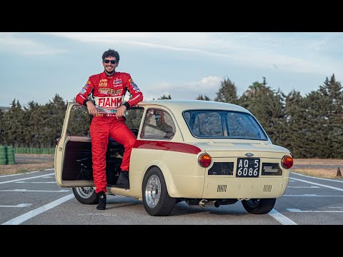 Видео: Fiat 850: вот это СПЕЦИАЛЬНОСТЬ! - Давиде Чирони