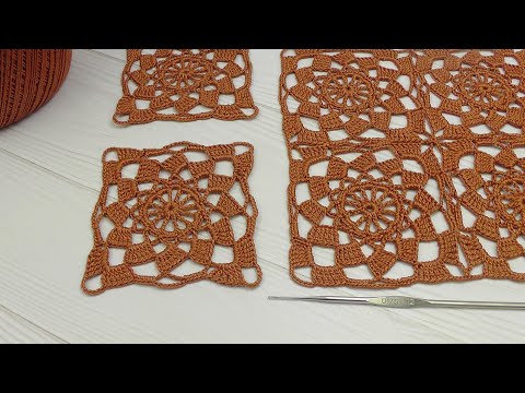 Видео: Вязание крючком ПРОСТОЙ КВАДРАТНЫЙ МОТИВ мастеркласс СОЕДИНЕНИЕ МОТИВОВ Crochet Beginners the square