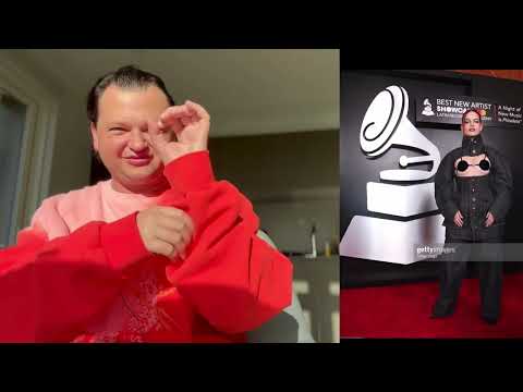 Видео: ПОХИТИТЕЛЬ АРОМАТОВ ОЦЕНИВАЕТ ЗВЕЗД НА КОВРОВЫХ ДОРОЖКАХ РАЗНЫХ СТРАН