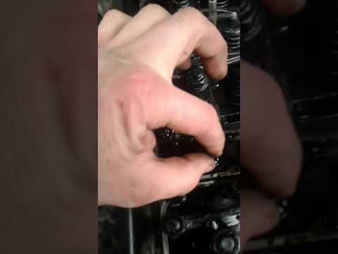 Видео: Газ 4509 4301 542 регулировка клапанов