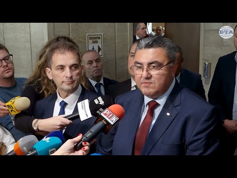 Видео: От АПС подписаха искането за оставка на председателя на КПК Антон Славчев