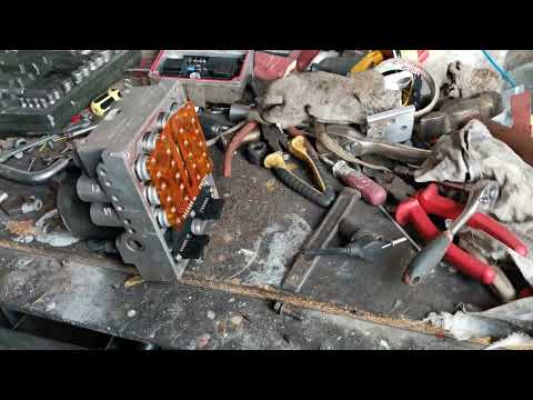 Видео: ремонт системы абс мерседес вито 638