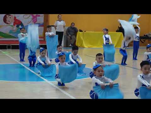 Видео: Баянгол дүүрэг 57 р цэцэрлэг гимнастикийн тэмцээн