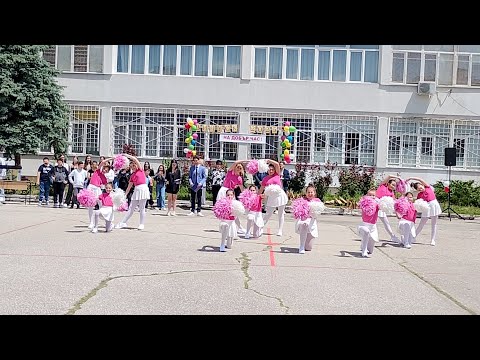 Видео: Випуск - 2025 год. 74. СУ - "Гоце Делчев" - изпращане