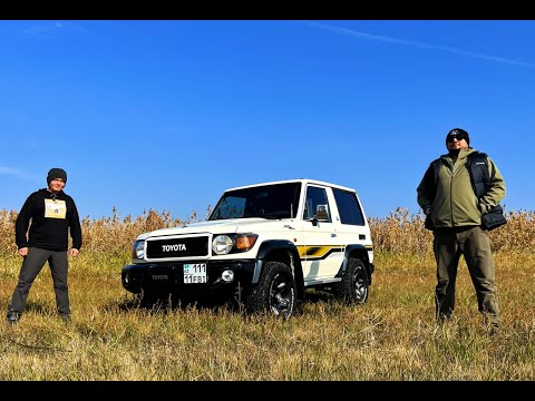 Видео: зачем он купил Land Cruiser 70 после Теслы?