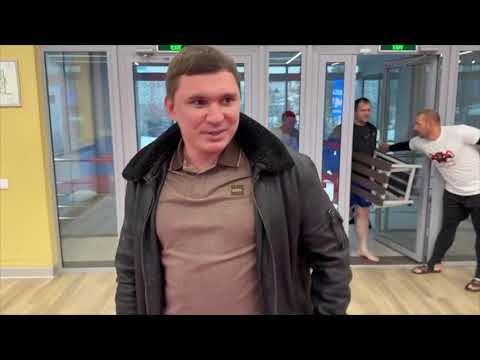 Видео: Александр Шлеменко в Ноябрьске  2025.