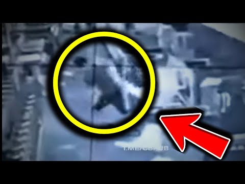 Видео: Авария вращающегося механизма попала на камеру...