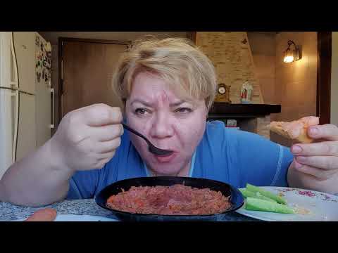 Видео: МУКБАНГ🍽Чуть память не потеряла так жрать хотела,борщ,рыба,огурцы MUKBANG🍴I almost lost my memory