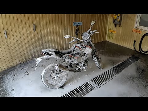 Видео: Alpha Champ 150 Максимальная скорость! Мойка мотоцикла!