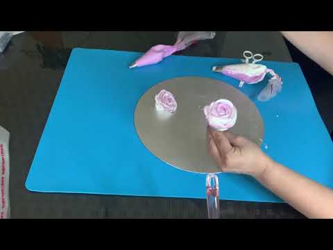 Видео: Учимся делать розы  из Белково Заварного Крема 👍100% получится👍❤️