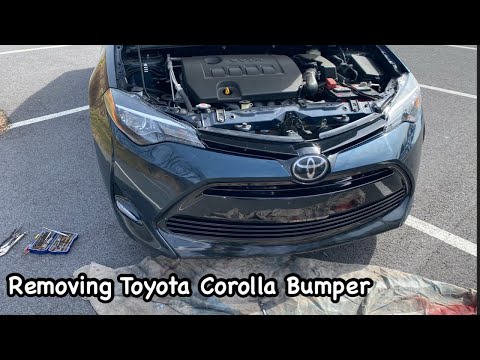Видео: Как снять и заменить центральную накладку переднего бампера Toyota Corolla (2018)