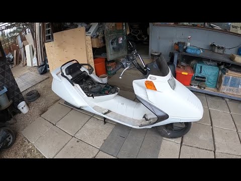 Видео: Начинаем изучать - Honda Fusion 250