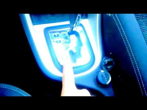 Видео: Как завести автомобиль ПЕЖО 307? И маленькие особенности.