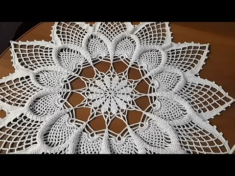 Видео: САЛФЕТКА ажурная крючком, 1часть с 1 по15 ряд.