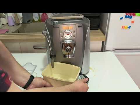 Видео: Чистка от накипи и кофейных масел Saeco Talea Ring