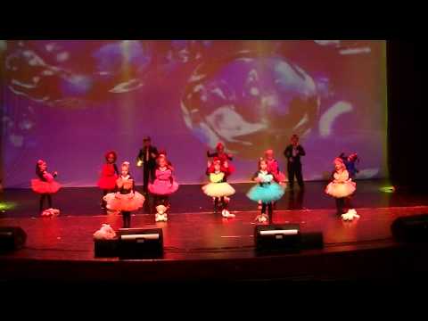 Видео: Кукла Маша (Страна чудес)