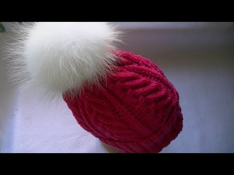Видео: Вяжем шапку с косами