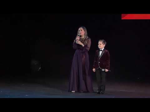 Видео: Гузель и Арслан Сибгатуллины. "Мамины глаза"