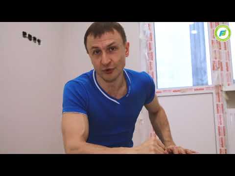 Видео: Вот так надо укладывать клеевую ПЛИТКУ ПВХ! Виниловый пол на пр-де Серебрякова д6. Укладка ламината.